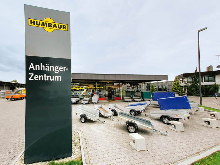 Eröffnung des Humbaur Werksverkaufs im Anhängerzentrum in Gersthofen | © Humbaur GmbH